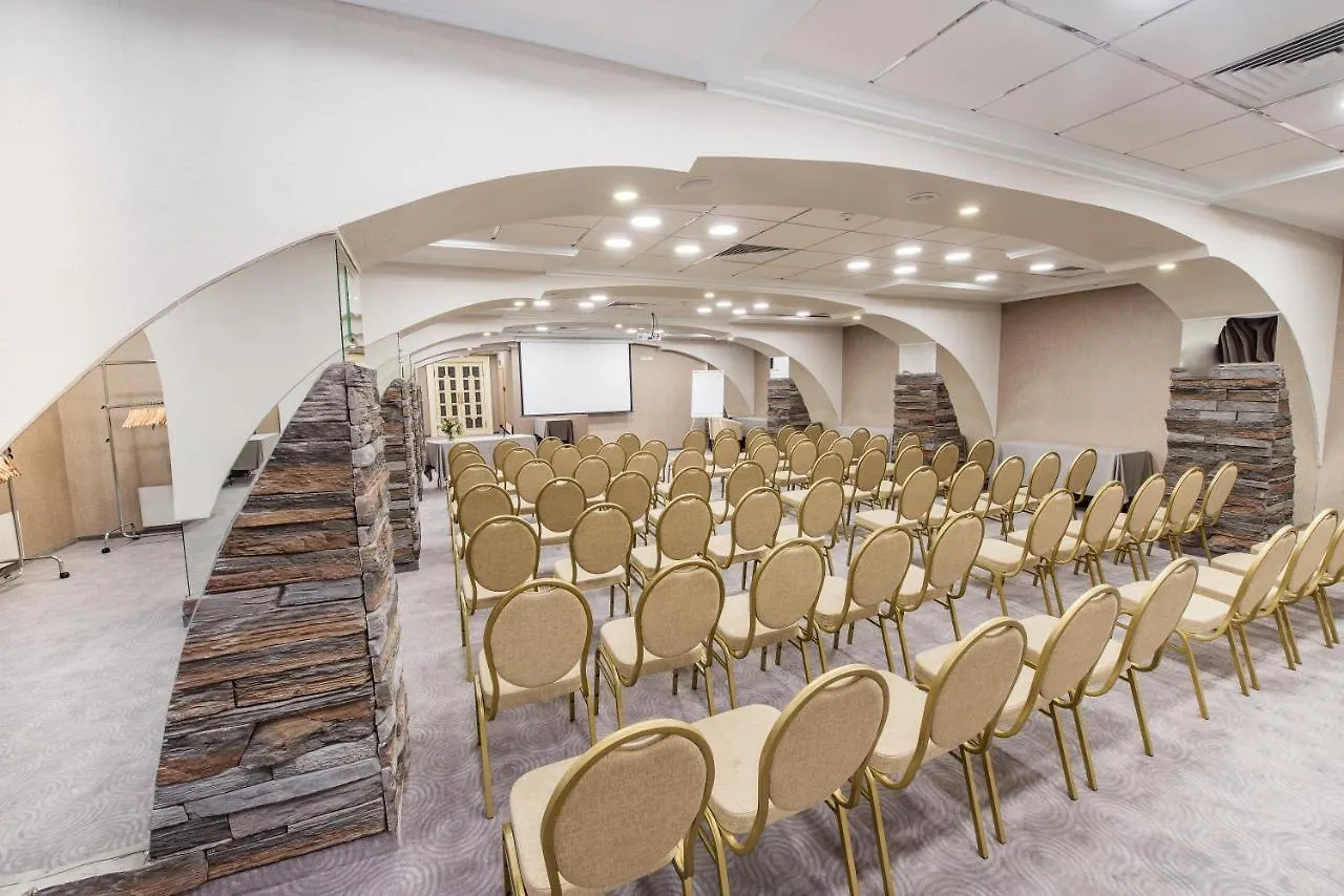 Отель Premier Lybid Киев